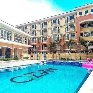  Apartment Huge @ Arezzo Place Philippines